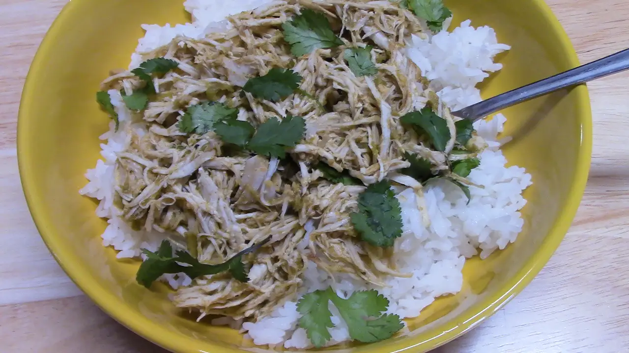 Instant Pot Salsa Verde Chicken