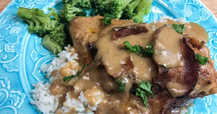 One Skillet Smothered Chicken & Gravy