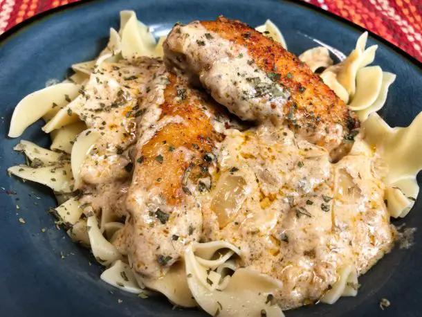 Chicken Stroganoff – Catherine's Plates