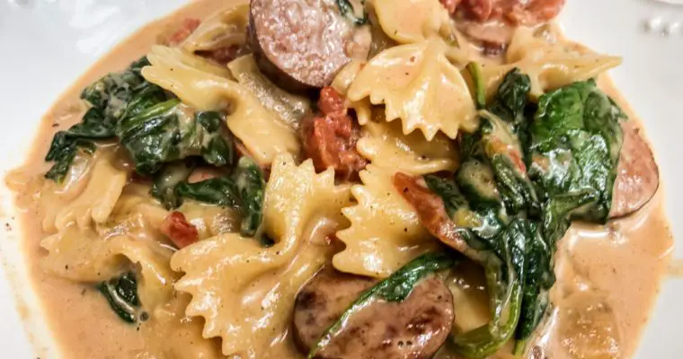 One Pot Creamy Pasta & Sausage