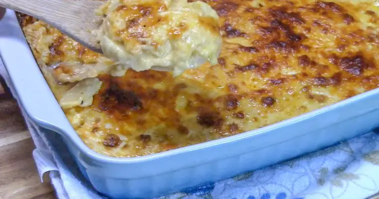 Cheesy Au Gratin Potatoes