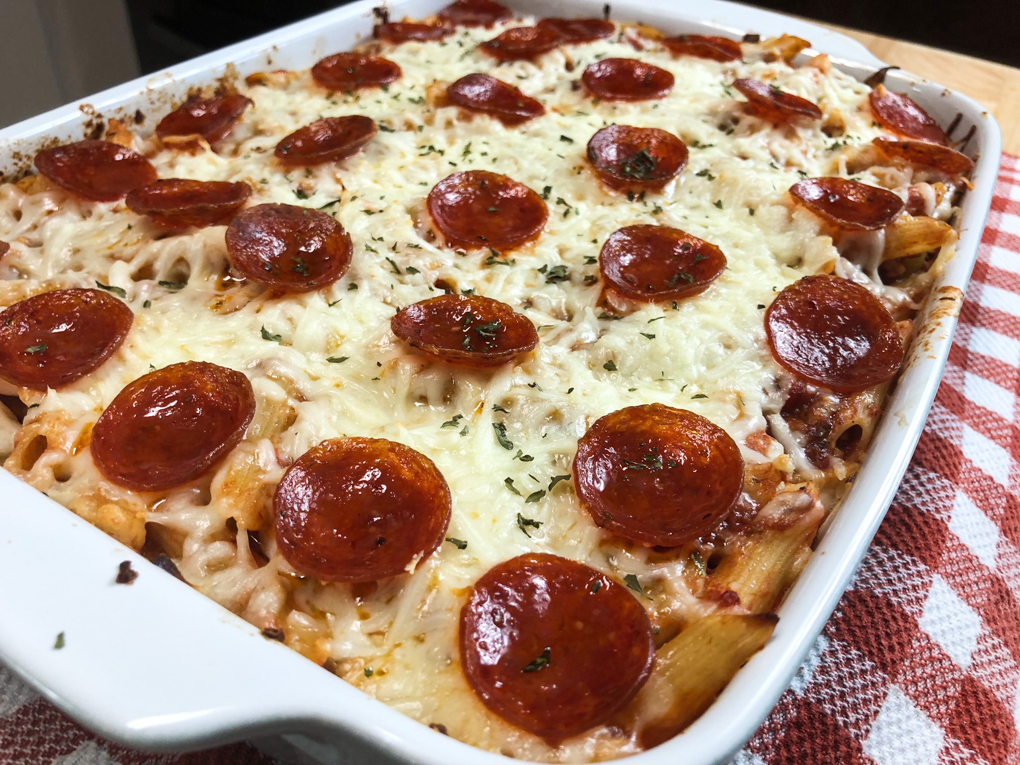 Pizza Casserole – A great weekend easy dinner idea – Catherine's Plates