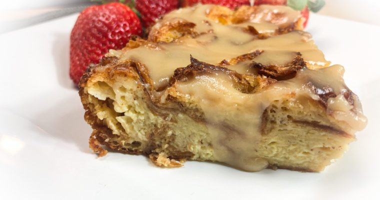 Simple Old Fashion Bread Pudding with Vanilla Drizzle