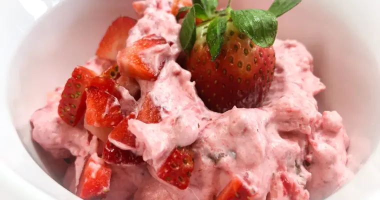 Strawberry Delight Salad Recipe-1950s Vintage Dessert