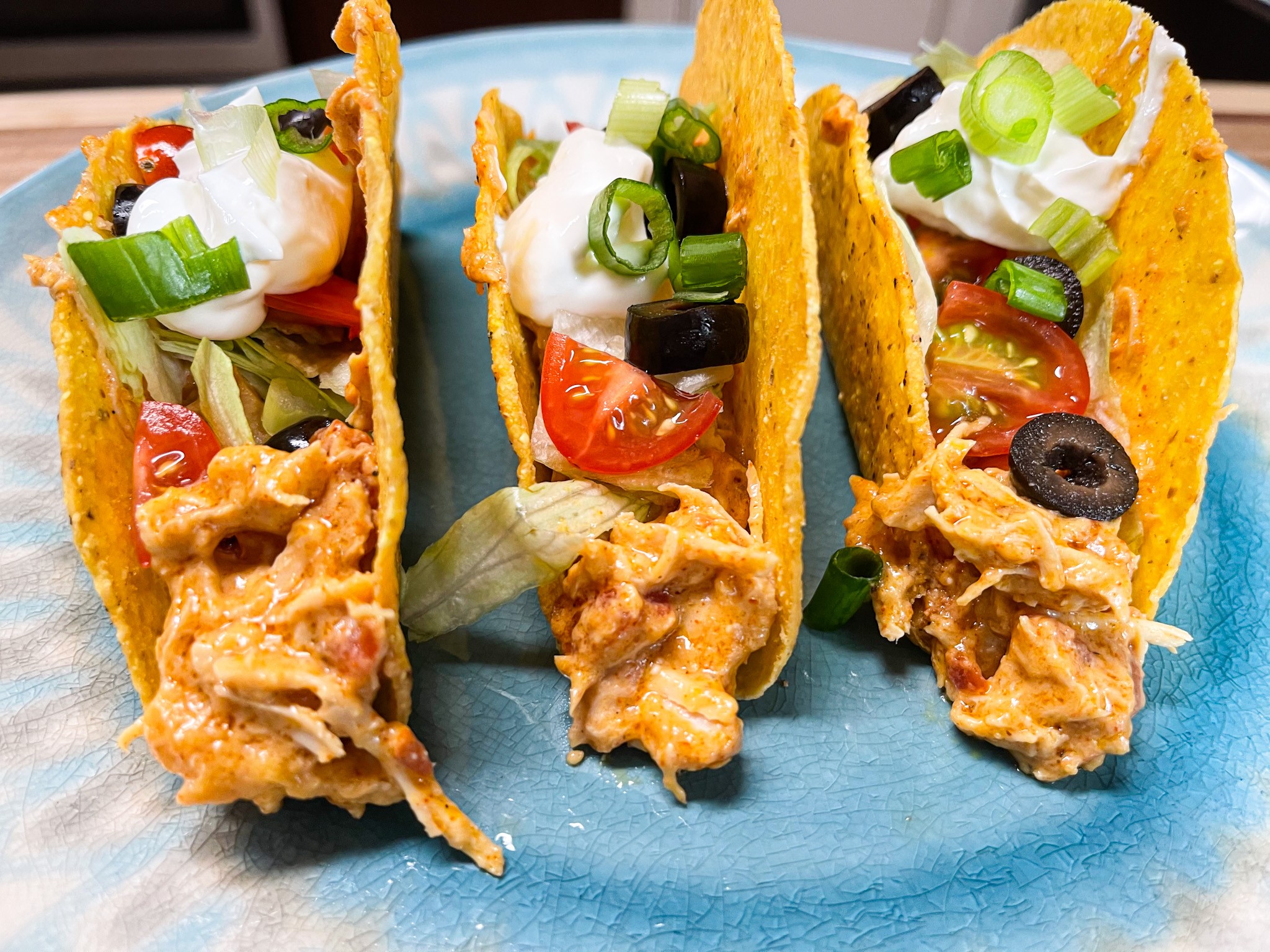 Crockpot Queso (Cheesy) Chicken-image