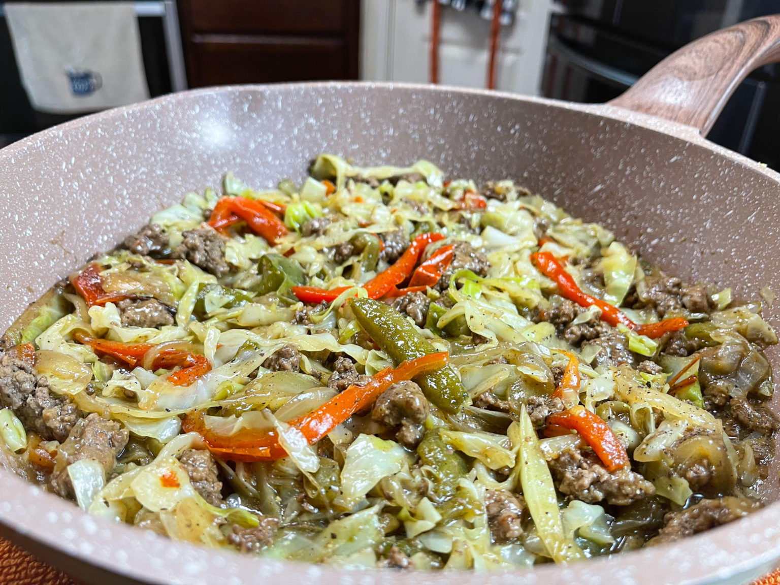 Black Pepper Ground Beef & Cabbage Stir Fry – Catherine's Plates