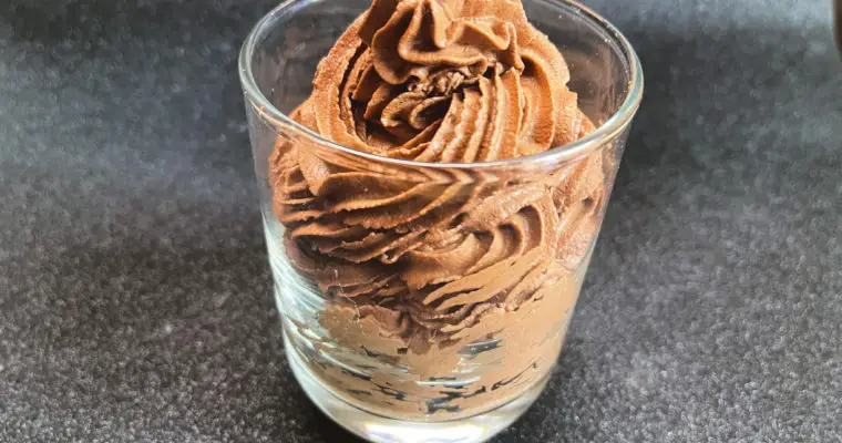 4 Ingedient Chocolate Mousse