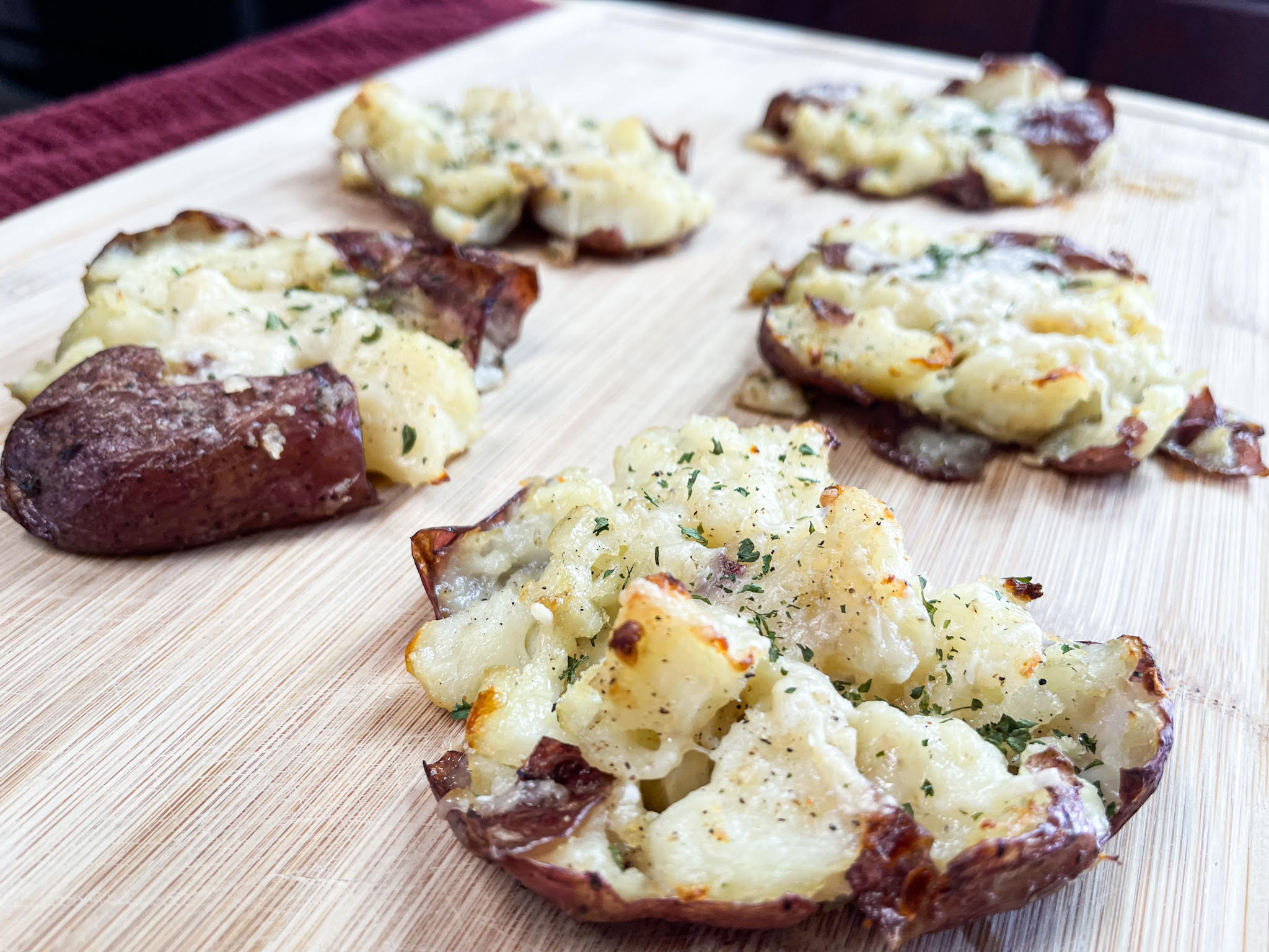 Crispy Smashed Red Potatoes - Baking Mischief