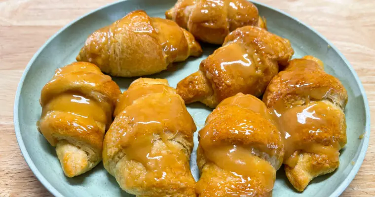 Easy Honey Butter Crescent Rolls