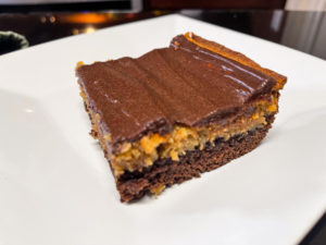 Chocolate & Peanut Butter Ooey Gooey Cake – Catherine's Plates