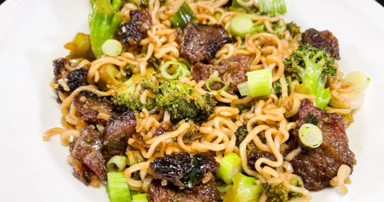 Skillet Beef & Broccoli Ramen