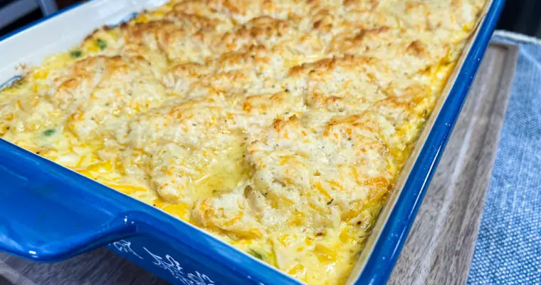 Cheddar Bay Biscuit & Chicken Casserole