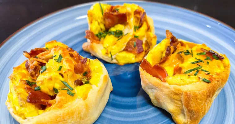 Breakfast Crescent Pinwheels