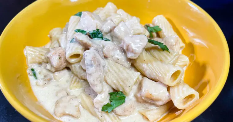 One Skillet Cajun Chicken Alfredo Pasta