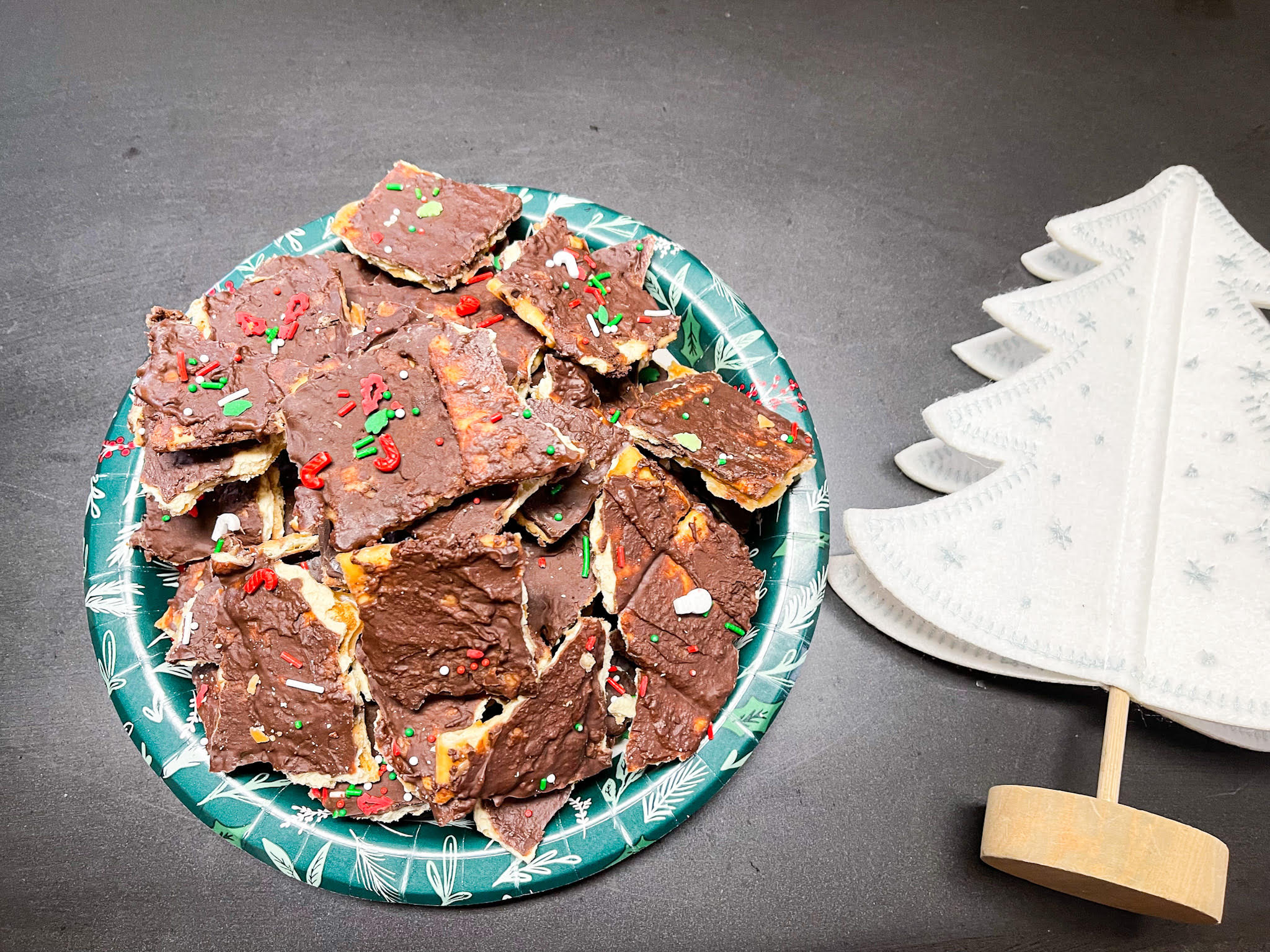 Christmas Cracker Candy Christmas Crack Catherine s Plates Christmas cracker candy christmas crack catherine s plates