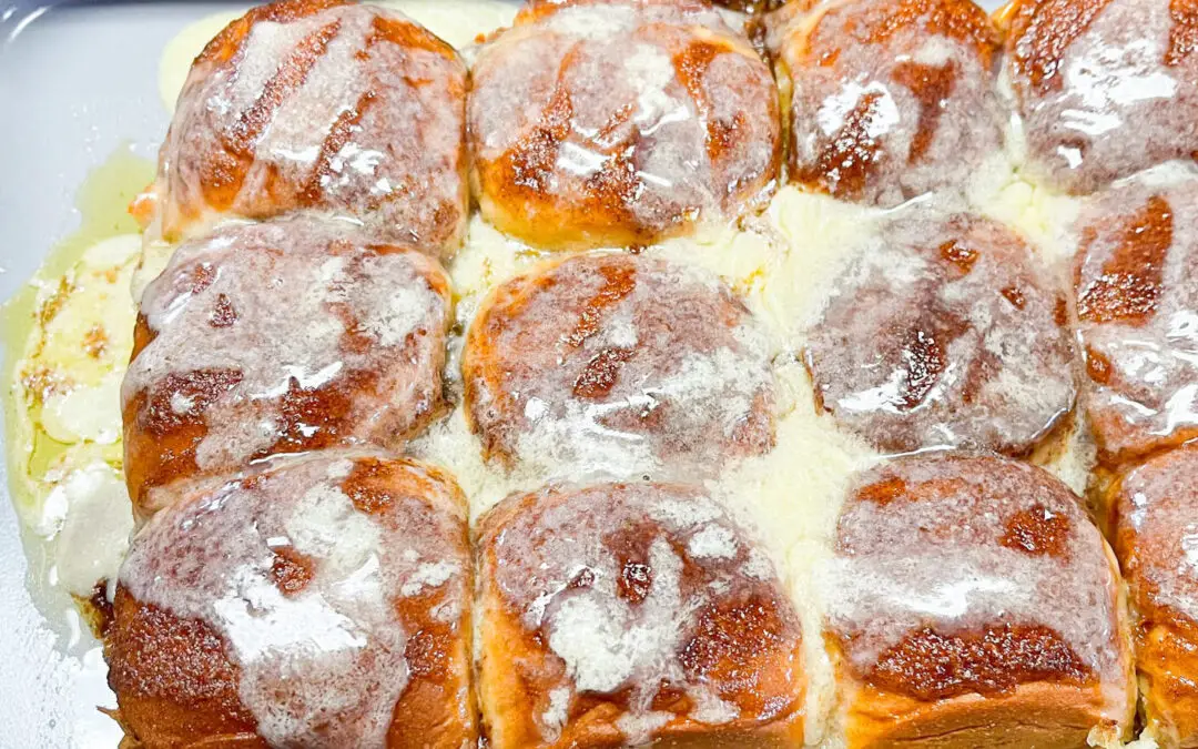 King’s Hawaiian Roll “Fast Cinnamon Rolls”