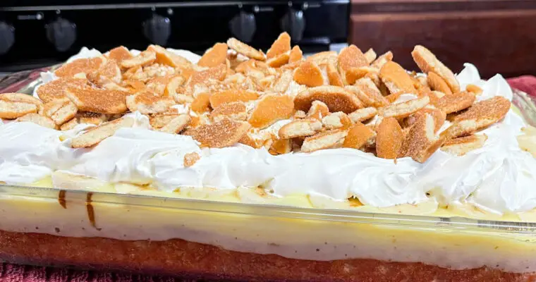 Banana Pudding Poke Cake