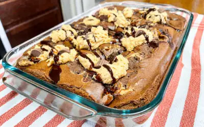 Peanut Butter Cup Earthquake Cake
