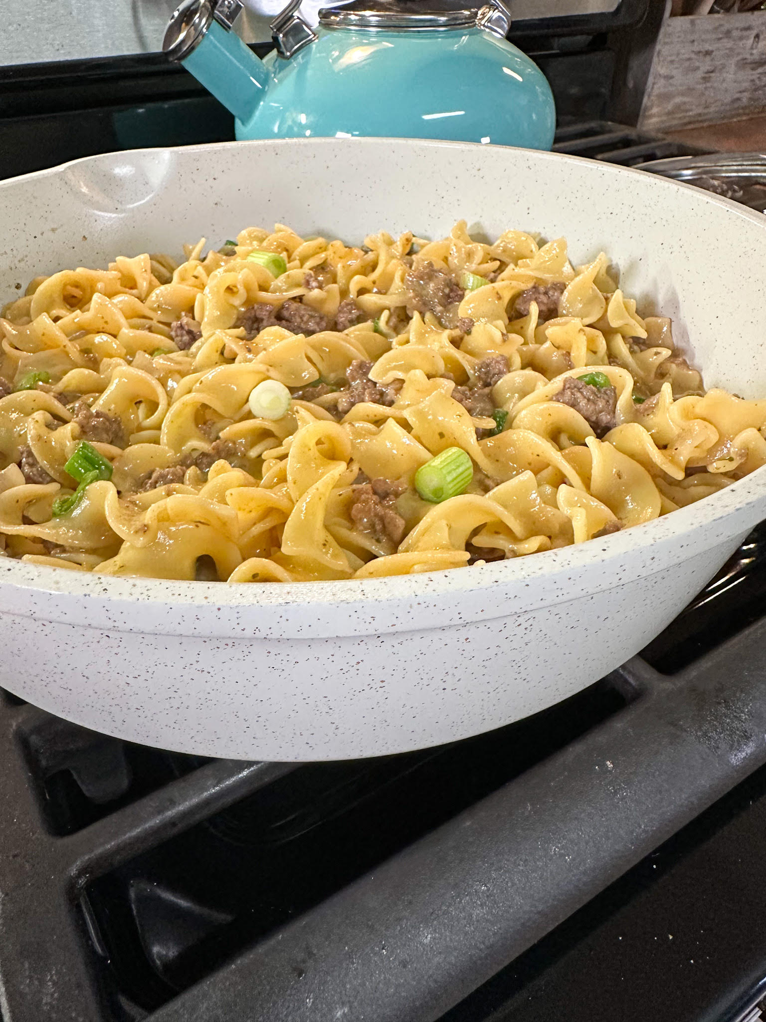 One Pot Beef & Cheddar Ranch Pasta