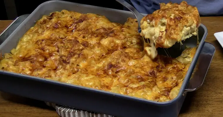 Baked Creamy Mac & Cheese