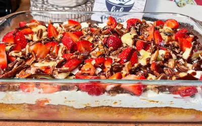 Banana Split Dump Cake