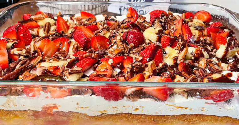 Banana Split Dump Cake