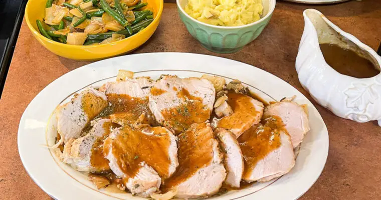Crockpot Thanksgiving Turkey with Gravy