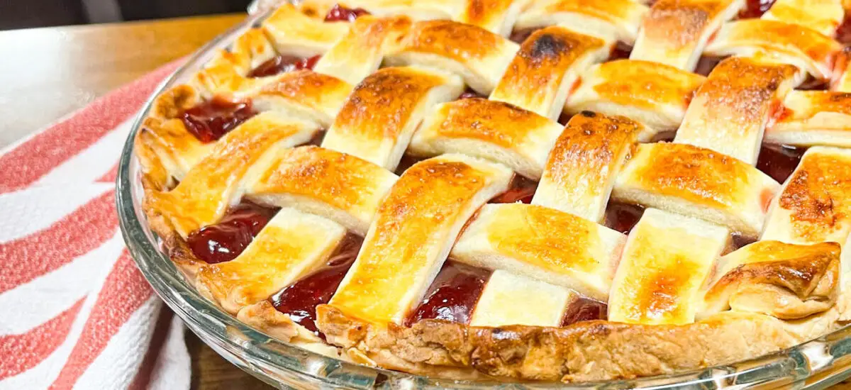 Easy Cherry Pie for the Holidays