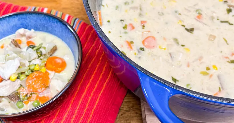 Chicken Pot Pie Soup
