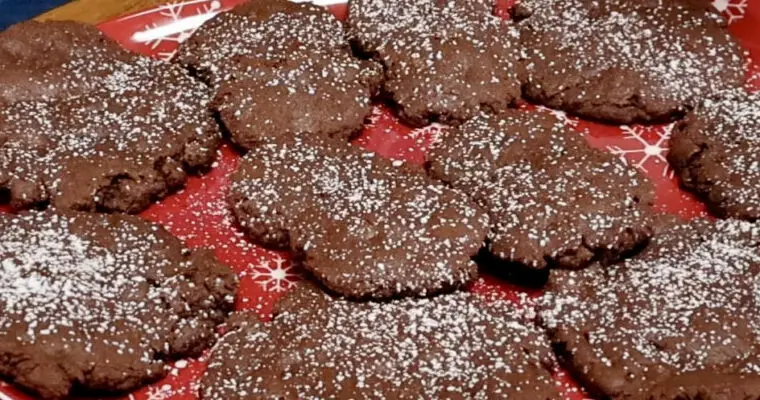 Crumbl Copycat Dark Dream Cookies