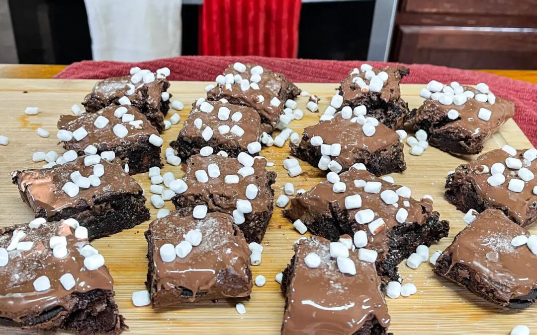 Hot Cocoa Oreo Brownies