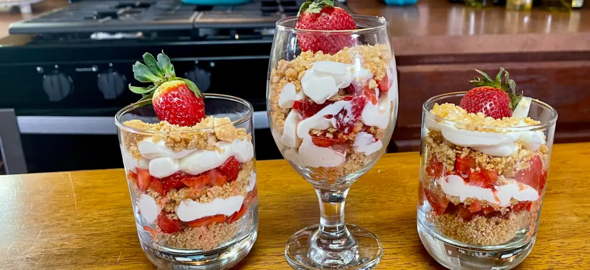 No Bake Cheesecake Parfaits