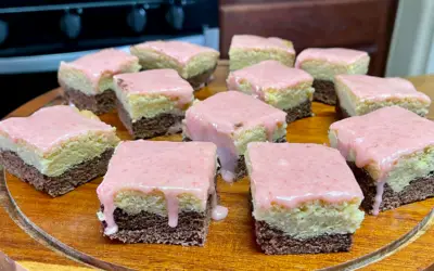 Neapolitan Sugar Cookie Bars