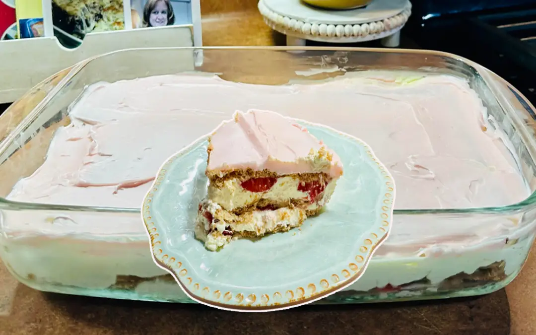 Strawberry Eclair No Bake Cake
