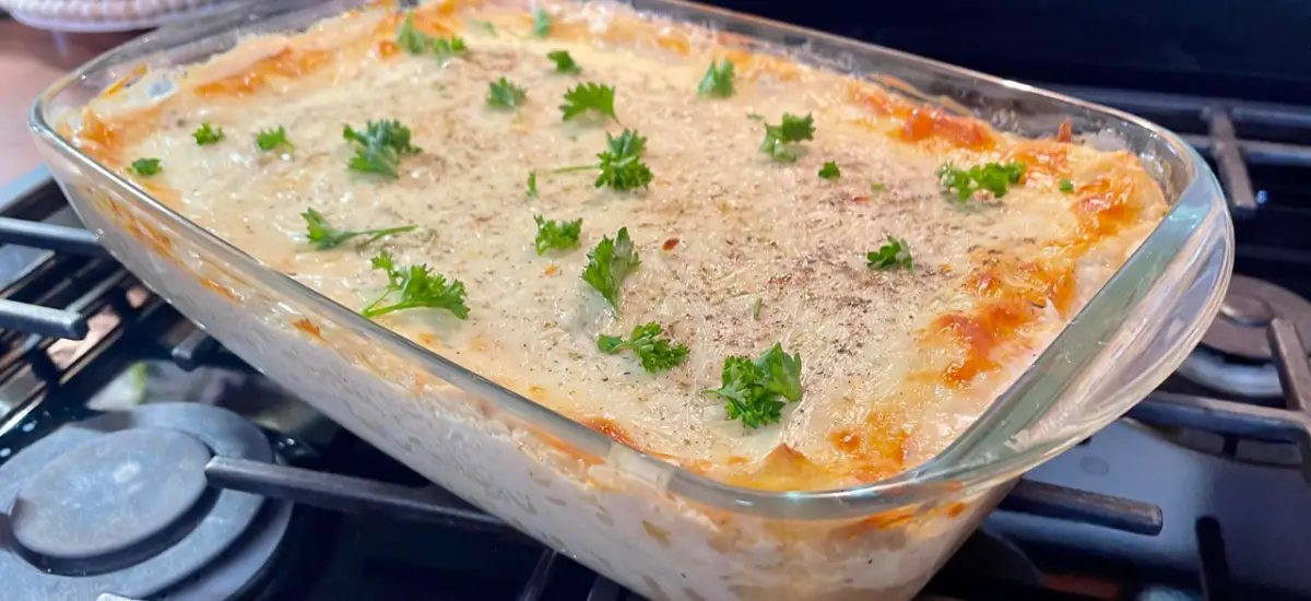 Creamy Chicken Alfredo Lasagna