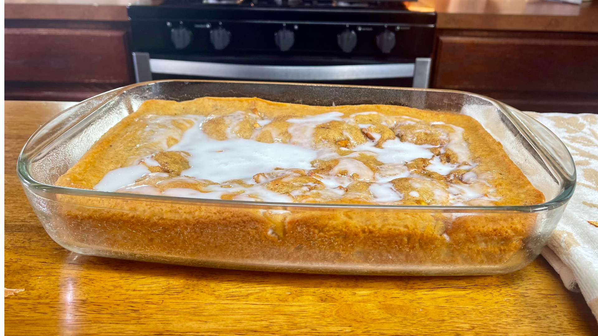 Easy Apple Fritter Cake