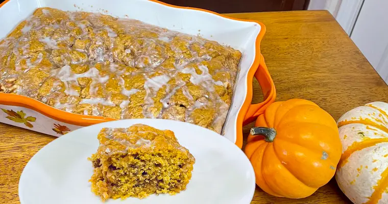 Pumpkin Honey Bun Cake